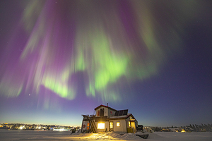 Houseboat Aurora Curtain