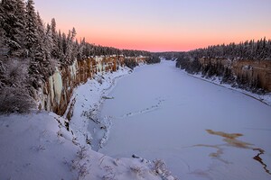 Cotton Candy Winter Gorge