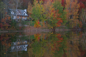 Parc Duquette Autumn Pond Reflection