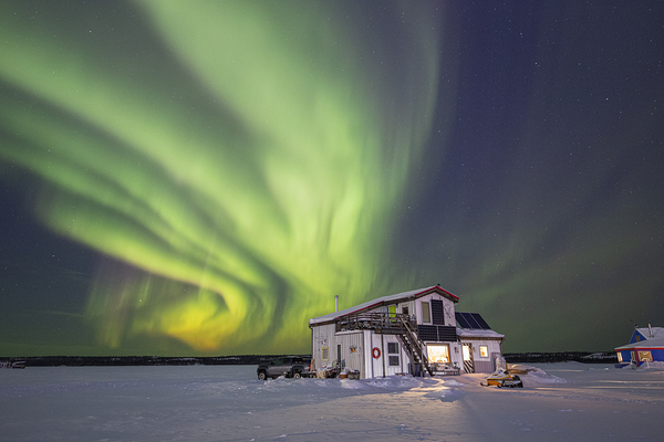 House Boat Aurora Explosion by Daniel Pekar Photography