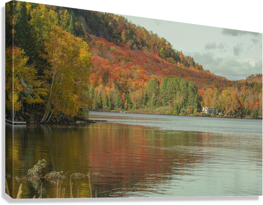 Lac Superieur Autumn beauty Canvas Print