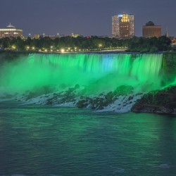 Niagara Emerald Glow