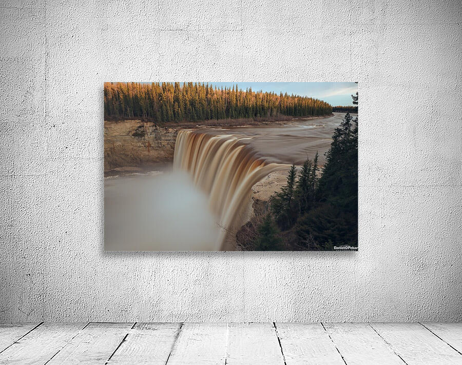 Power and Beauty of Alexandra Wall Preview