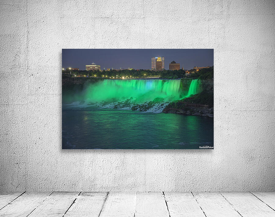 Niagara Emerald Glow Wall Preview